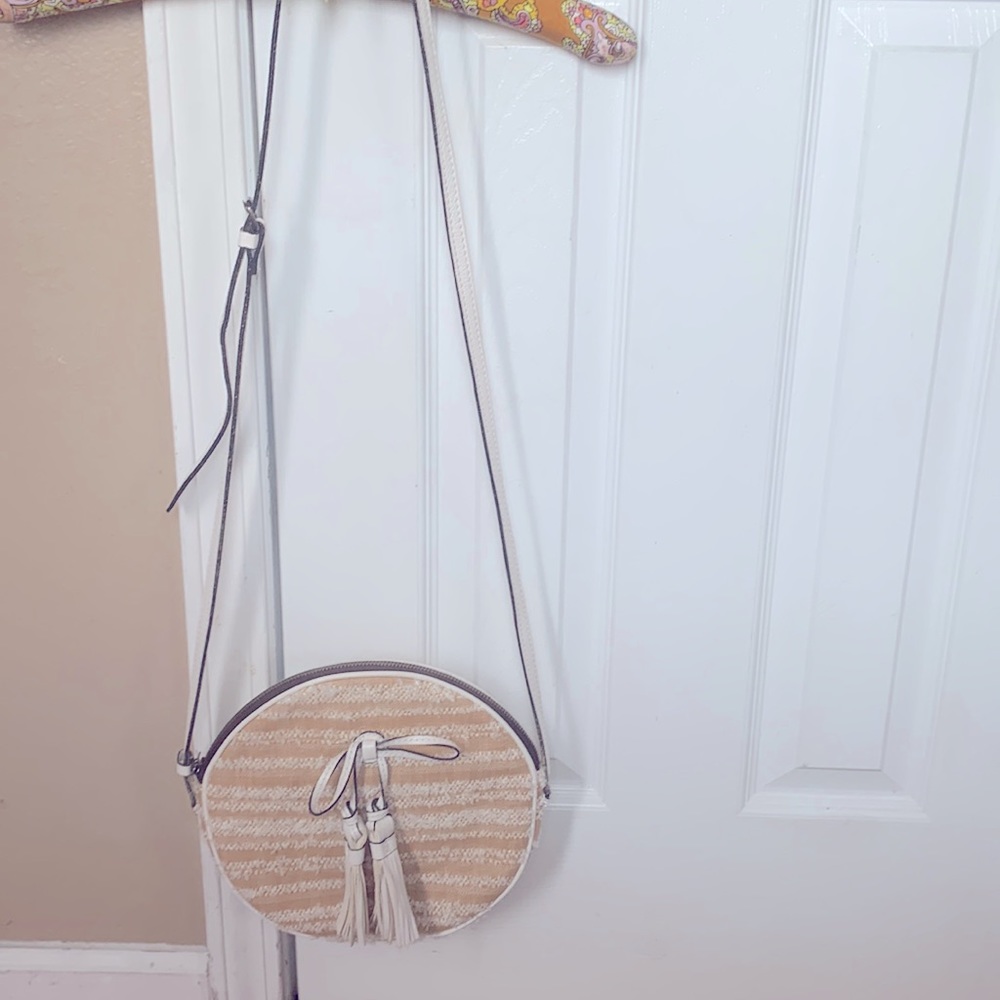 Patricia Nash round crossbody